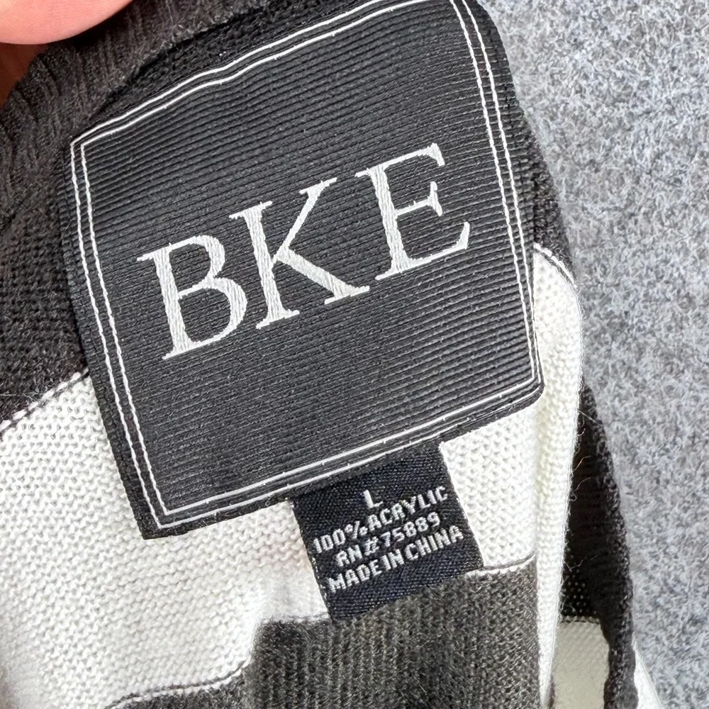 BKE Pullover Sweater‎ Mens L Black Gray White Striped Classic Office Wear Preppy